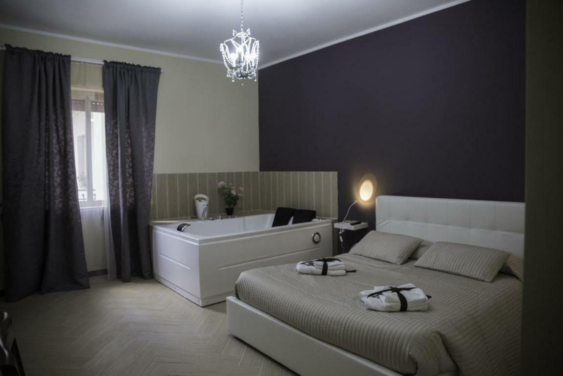 Il Centro Short Lets Hotel Valguarnera Caropepe Kültér fotó